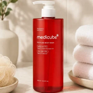 medicube Red Acne Body Wash 3.0, gel de curățare pentru corp cu acid salicilic și niacinamidă, 400 ml
