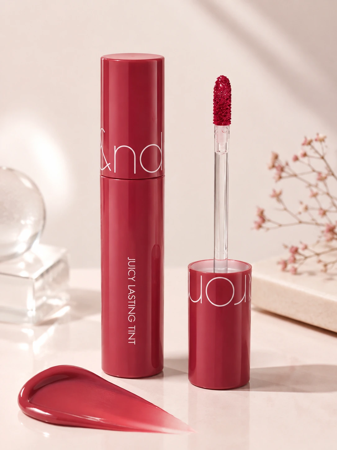 rom&nd Juicy Lasting Tint – tint de buze lucios și pigmentat cu efect de lungă durată